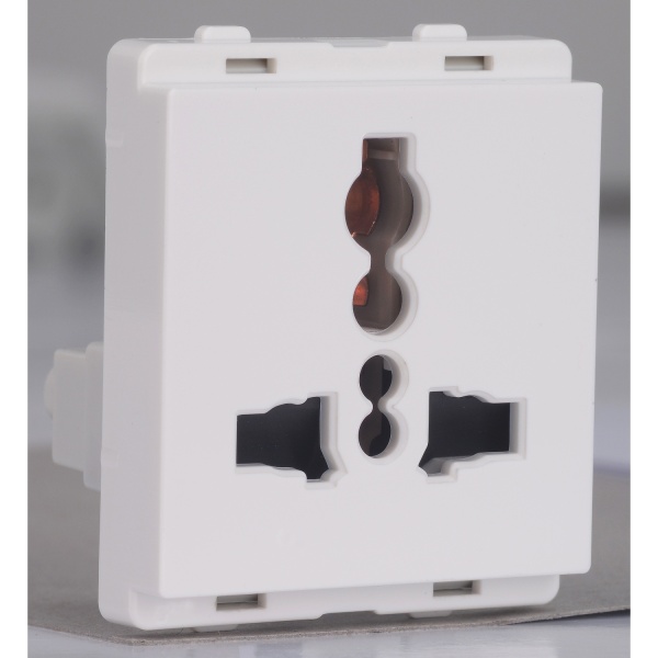 P2010 Socket-outlet, Livia, 2P E, 13A, with shutter, white Schneider Electric odap2010 1500x1500