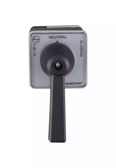 73257seb03pggb_breaker_control_switch_1_trip_1_close_25a_pole_front_new.jpg Breaker Control Switch 1 trip, 1 Close 25A Pole L T 73257SEB03PGGB 73257seb03pggb breaker control switch 1 trip 1 close 25a p