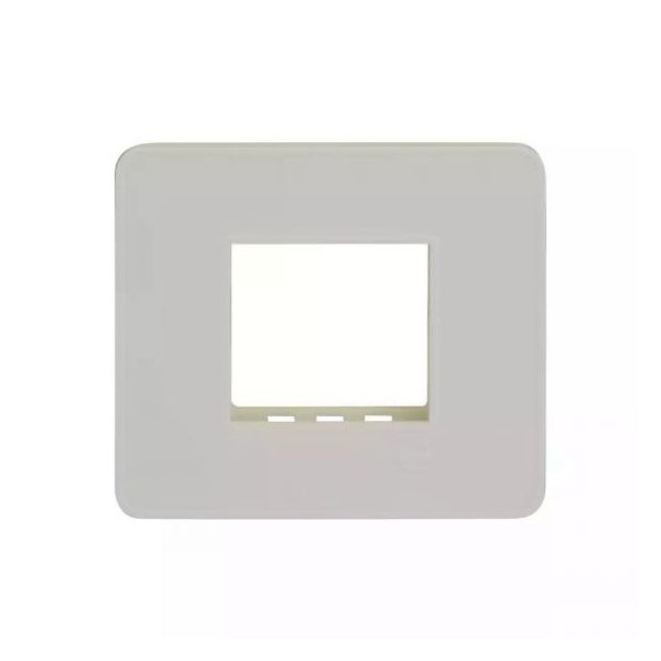 enGem 2 module grid frame 2 Module Cover White L T CB93102FW00 engem2modulegridframe2modulecover cb93102fw00 front
