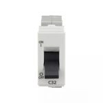 enGem 32A SP Mini MCB 3 kA White L T CB93101KW32 engem32aspminimcb3ka cb93101kw32 front
