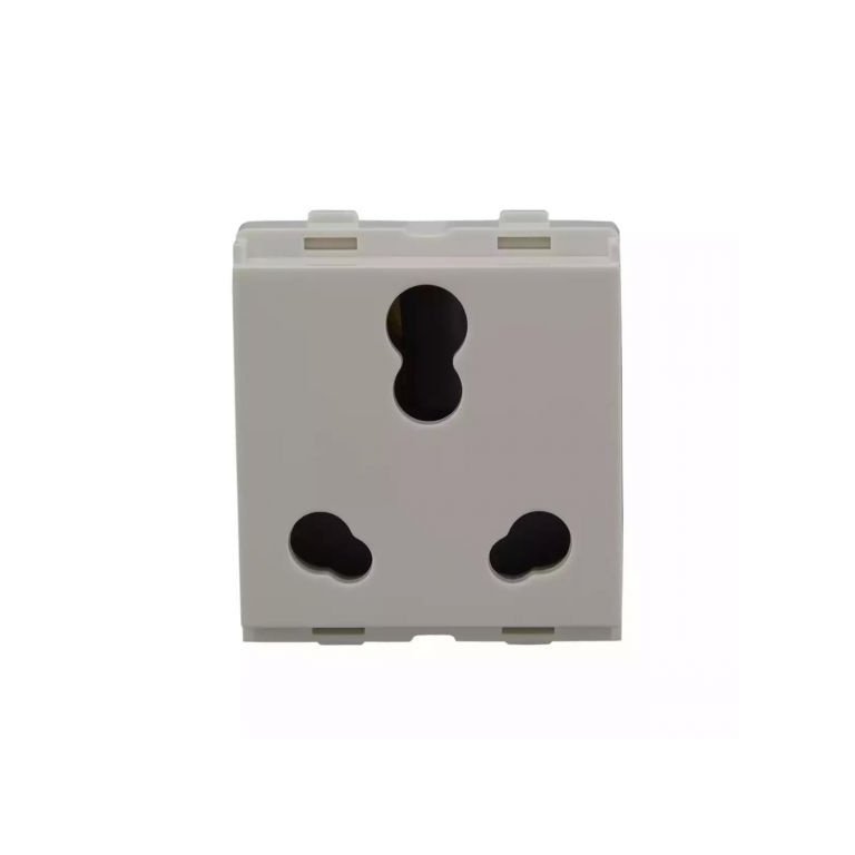 enGem socket 6A 16A combined with ISI 2M White L T CB93302CW16 engemsocket6a 16acombined2m cb93302cw16 front