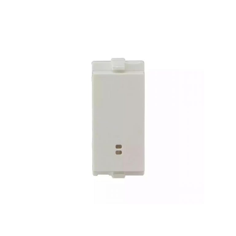 enGem Switch 1 Way 6A with indicator 1M White L T CB93301SW06 engemswitch1 way6awithindicator1m cb93301sw06 front