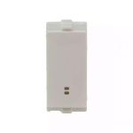 enGem Switch 16A 1 Way with indicator 1M White L T CB93301SW16 engemswitch16a1 waywithindicator1m cb93301sw16 front