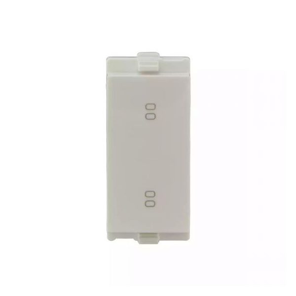 enGem Switch 16A 2 way 1M White L T CB93201SW16 engemswitch16a2way1m cb93201sw16 front