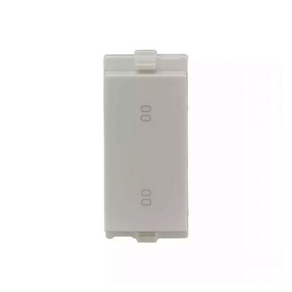 enGem Switch 2 way 6A 1M White L T CB93201SW06 engemswitch2way6a1m cb93201sw06 front