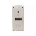 enGem USB Charger 2A 1 Module White L T CB93101AW02 engemusbcharger2a1module cb93101aw02 front