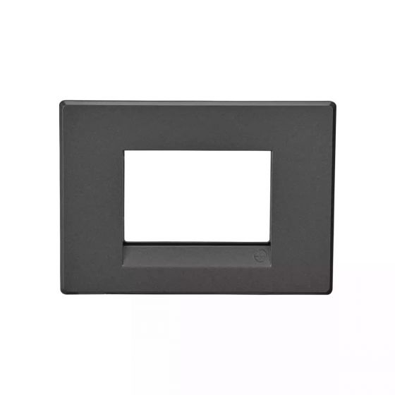 englaze3moduleplatemgrey_cb92103fm01_front.jpg englaze 3 module plate M Grey L T CB92103FM01 englaze3moduleplatemgrey cb92103fm01 front