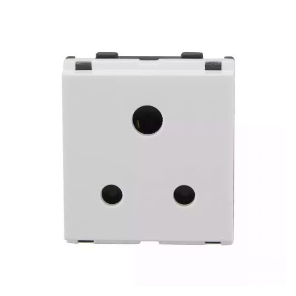 englaze 3 Pin Socket 6A with ISI L T CB92602CW06 englaze3pinsocket6awithisi cb92602cw06 front