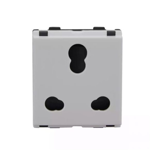 englaze 6A 16A 3pin combi Socket with ISI 2M L T CB92302CW16 englaze6a 16a3pincombisocket2mwithisi cb92302cw16 front