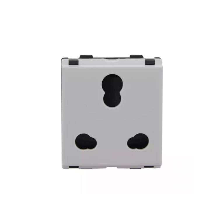 englaze 6A 16A 3pin combi Socket with ISI 2M L T CB92302CW16 englaze6a 16a3pincombisocket2mwithisi cb92302cw16 front