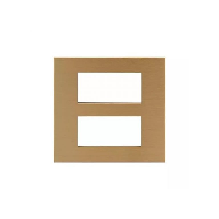 englaze 8 M Metal plate Square M Gold L T CB92208FG03 englaze8mmetalplatesquaremgold cb92208fg03 front