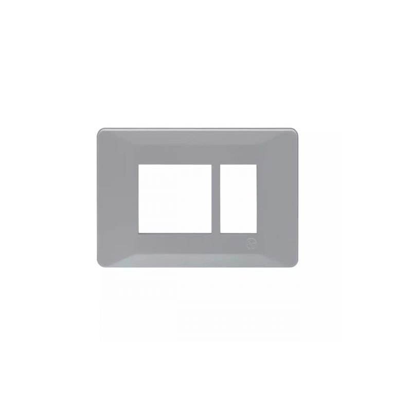 entice 3 module plate- Ice Silver L T CB91103FI11 entice3moduleplate icesilver cb91103fi11 front
