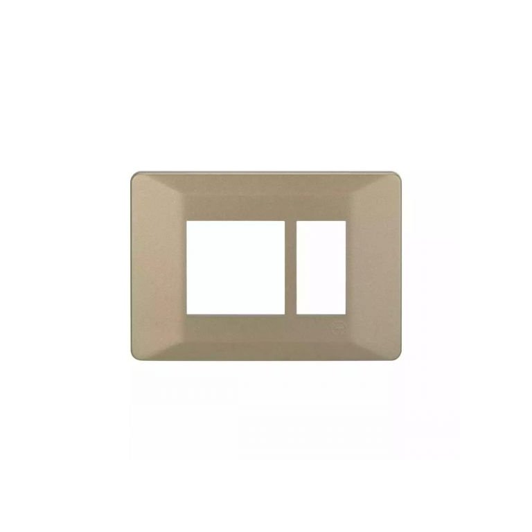 entice 3 module plate- Rustic Gold L T CB91103FR11 entice3moduleplate rusticgold cb91103fr11 front