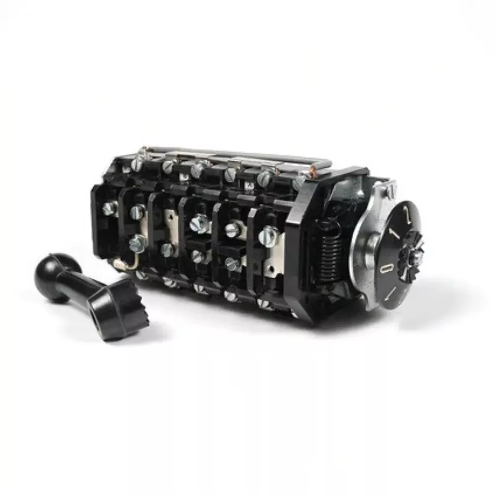 siemens-motor-control-switch-reversing-3la02053ya.webp 3LA0205-3YA | Siemens Motor Control Switch Reversing Pole Changing 5.5kW - Siemens - Image 1